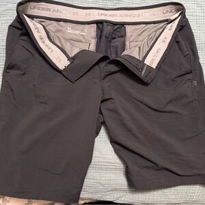 Under Armour Black Men's Athletic Shorts with Grey Waistband